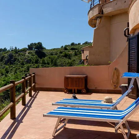 Locazione Turistica Le Sperlonghe 公寓 斯佩隆加